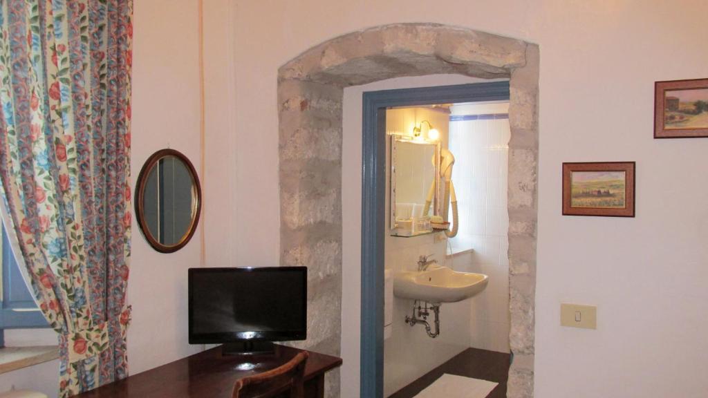 Hotel Villa Clodia Saturnia Quarto foto